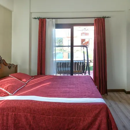 Urla Koestem Mueze Szálloda Uzunkuyu