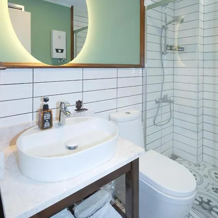 Szálloda Urla Koestem Mueze *