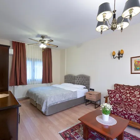 Urla Koestem Mueze *