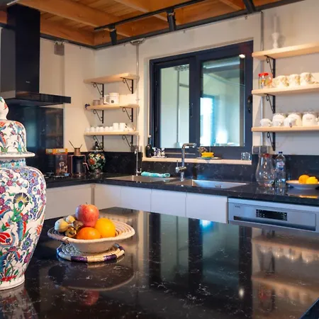 Szálloda Urla Koestem Mueze