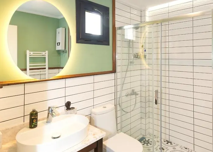 Urla Koestem Mueze *